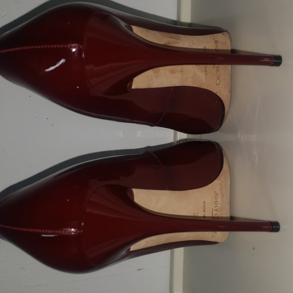 Jimmy Choo - Picture 5 of 7